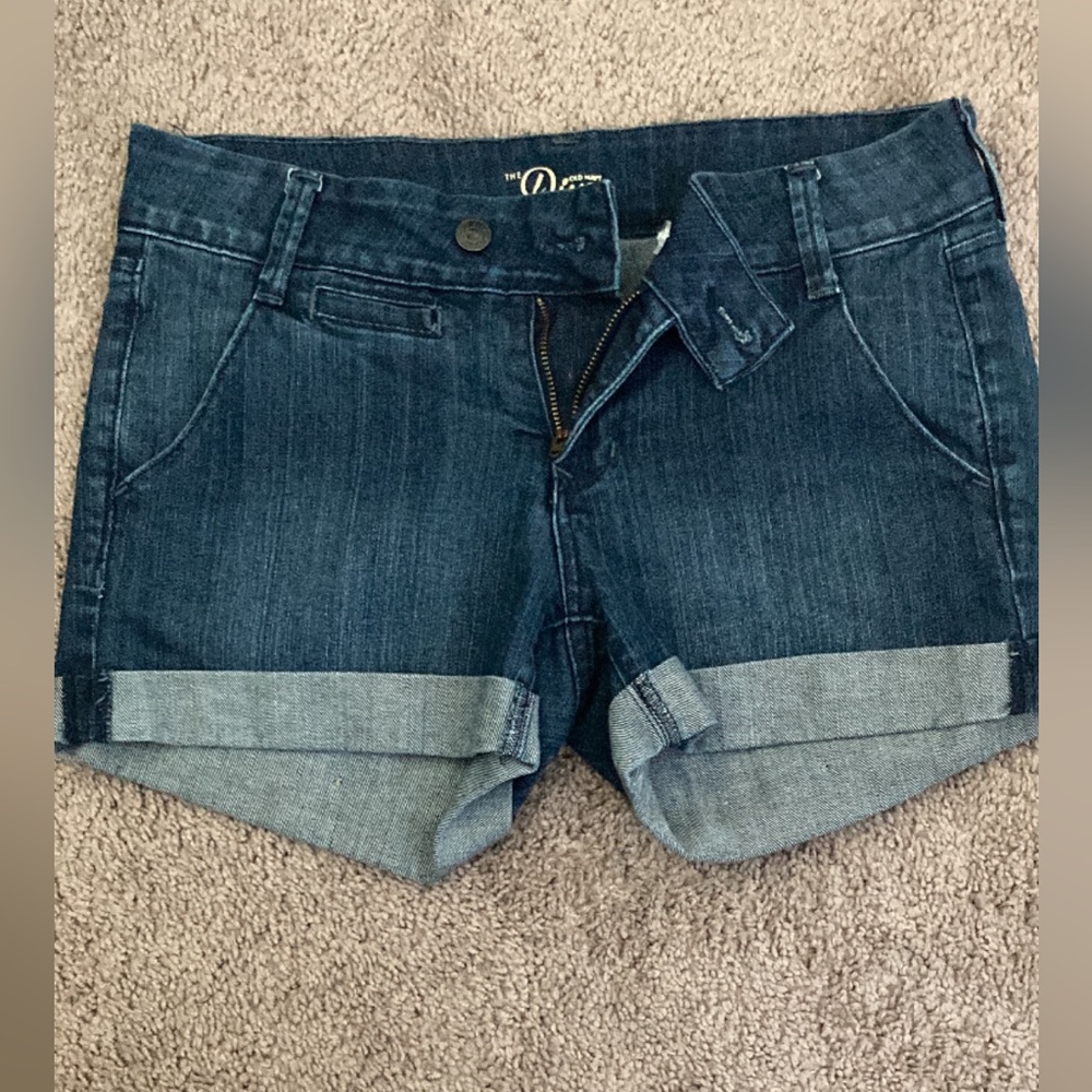 Old navy diva cut shorts